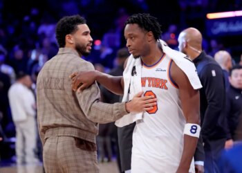 New York Knicks forward OG Anunoby #8 greets Boston Celtics Jayson Tatum at the end the game.