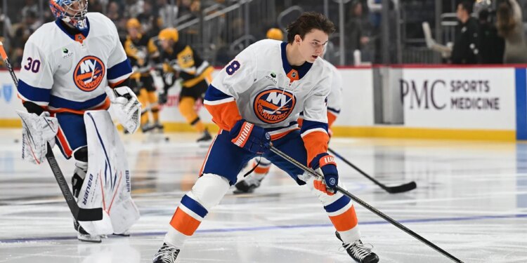 Matthew Schaefer's Islanders debut was a moment for those who got him there