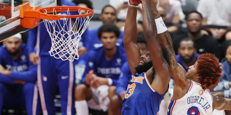 Mitchell Robinson gave Mike Brown plenty to gush about in Knicks preseason opener
