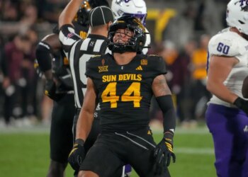 Arizona State Sun Devils linebacker Keyshaun Elliott (44) celebrating during a football game.