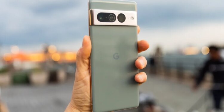 Older Google Pixel phones can’t precisely locate UWB trackers