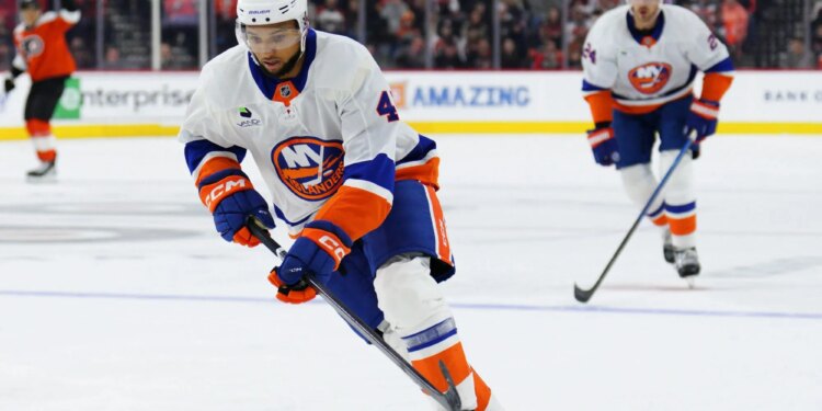 One person isn't surprised by Marshall Warren's Islanders arrival