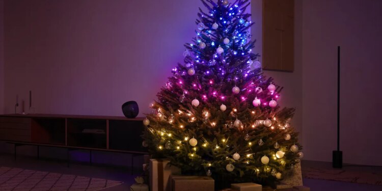 Philips Hue customizable string lights are $50 off for October Prime Day