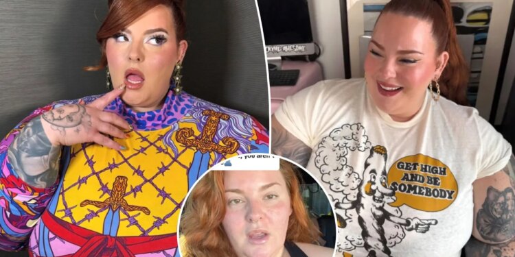 Plus size model Tess Holliday claims United Airlines flight attendant told her to lose weight