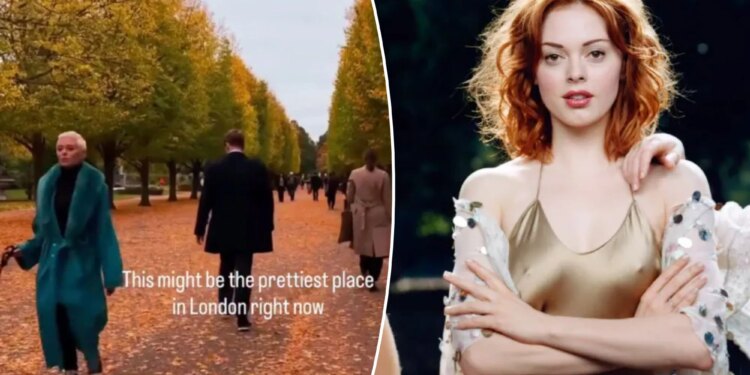 See this iconic horror movie star photobomb TikTok video in London