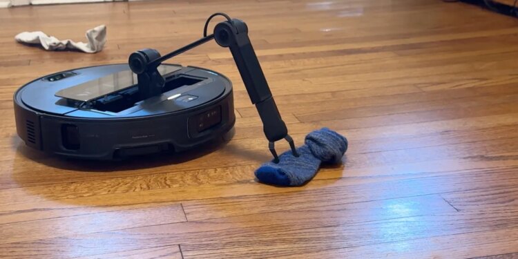 The best robot vacuum deals you can snag during Amazon’s fall Prime Day sale