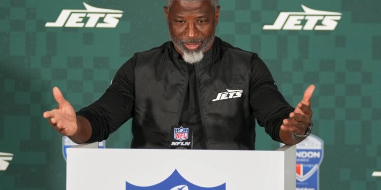 The real Aaron Glenn conversation Jets need to be having