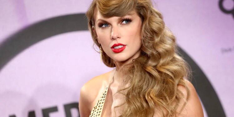 Universal and Warner Music close in on AI licensing deals with Google, Spotify, and startups Udio and Suno