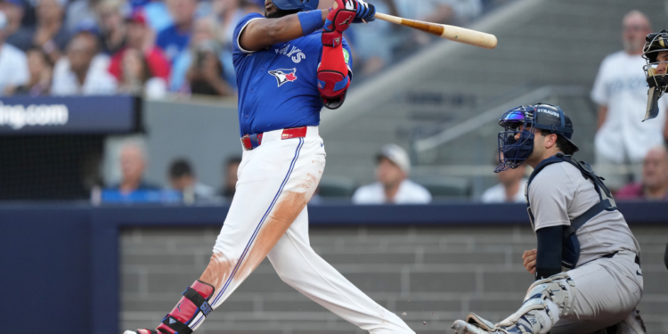 Vladimir Guerrero Jr. hits a grand slam during the Blue Jays-Yankees game on OCt. 5, 2025.