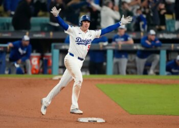 Wager $5, get $300 in bonus bets for Game 6 of World Series on Friday