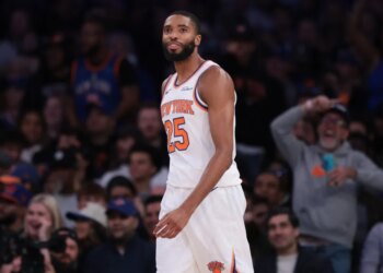 Mikal Bridges said he has "no issues at all" with the fact that former Knicks coach Tom Thibodeau visited  Celtics practice on Oct. 21, 2025.