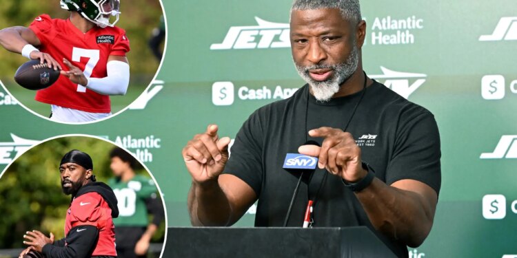 What a Jets quarterback switch really means for Aaron Glenn