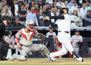 Yankees' all-or-nothing problem rears ugly head again in Game 1 loss