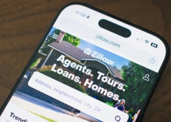 Zillow adds DMs so you can chat about homes you’ll never buy
