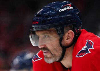 Bet $5, get $150 in bonus bets if your bet wins for Blues vs. Capitals