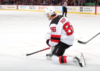 Bet $5, get $150 in bonus bets if your bet wins for Devils vs. Canadiens