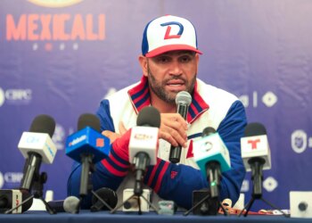 Albert Pujols a pool for Padres manager