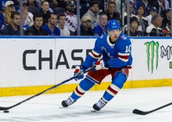 Artemi Panarin (10) skates with the puck in the first period against the Pittsburgh Penguins at Madison Square Garden, Tuesday, Oct. 7, 2025, in New York, NY.