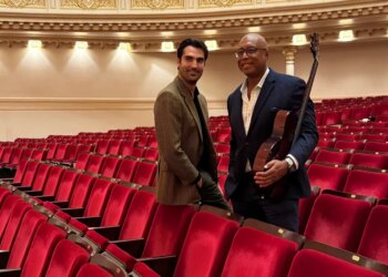 Bernie Williams and Jonathan Tetelman at Carnegie Hall.