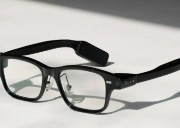 China’s Alibaba brings removable batteries to the smart glasses race