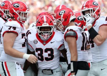 Disney and ESPN are back on YouTube TV