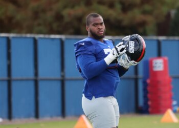 New York Giants offensive tackle Evan Neal #73, during practice at the New York Giants training facility in East Rutherford, New Jersey
