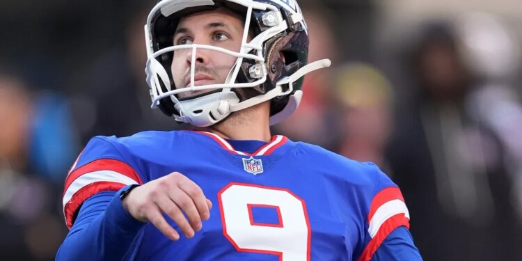 Giants veteran kicker Graham Gano was placed on injured reserve with a herniated disc in his neck