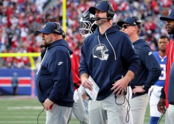 In the most trying times, Brian Daboll resisted the public outcry to fire Shane Bowen.

The embattled defensive coordinator returned the favor Thursday when he fell on the sword for the four defensive collapses that contributed to Daboll’s firing earlier this week.

"There's a responsibility that falls on me,” Bowen said. “We haven't been good enough defensively, particularly closing out games. Evaluating everything – scheme, personnel, different situations what we can do to continue to improve. We have to find ways to win these games and not give it up in the fourth.”

Daboll hired Bowen after he was fired by the Titans along with head coach Mike Vrabel after the 2023 season and then retained him after last season despite Giants owner John Mara’s harsh criticisms of the defense.

Bowen expressed his gratitude for Daboll and how he “can’t say enough good things about him as a leader.”