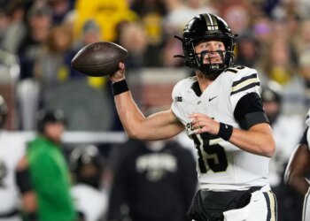 Purdue quarterback Ryan Browne throwing the football.