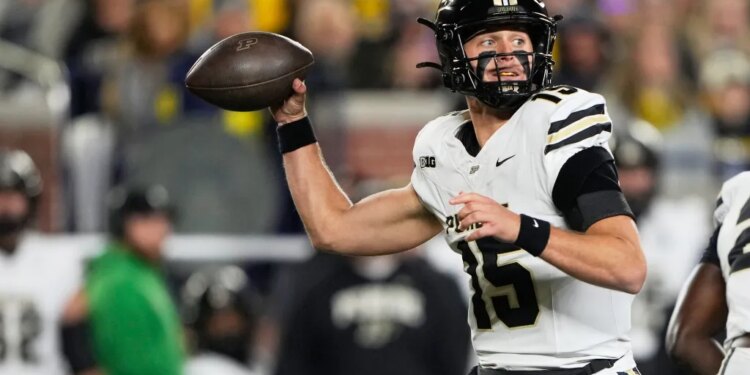 Purdue quarterback Ryan Browne throwing the football.