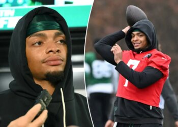 Justin Fields refuses to let his Jets benching become his end