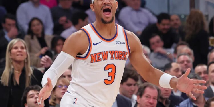 Josh Hart celebrates during the Knicks' 137-114 blowout win over the Timberwolves on Nov. 5, 2025 at the Garden.