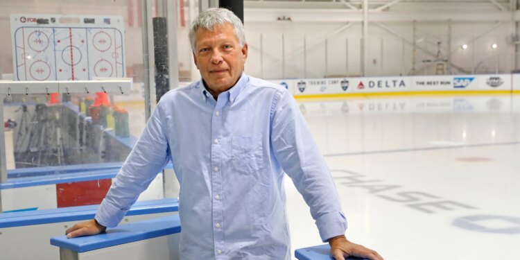 Larry Brooks' impact clear in outpouring of grief across the NHL