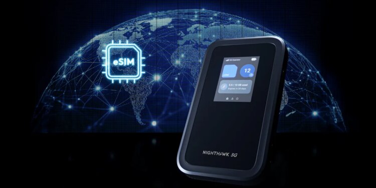Netgear’s $499.99 5G hotspot lets you swap eSIMs at will