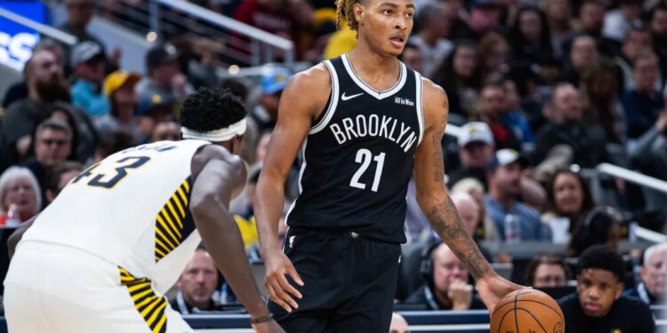 Noah Clowney looks to make a play as Pascal Siakam defends during the Nets' road win over the Pacers on Nov. 5, 2025.