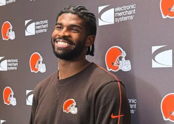 Browns rookie quarterback Shedeur Sanders said his jewelry wasn't stolen in a burglary that occurred at his home on Sunday, November 16, 2025.