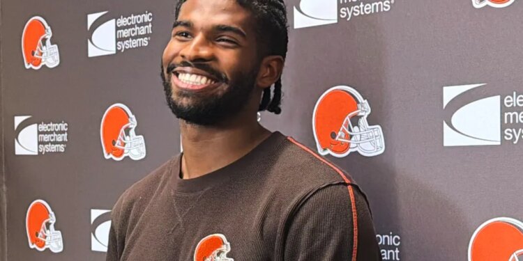 Browns rookie quarterback Shedeur Sanders said his jewelry wasn't stolen in a burglary that occurred at his home on Sunday, November 16, 2025.