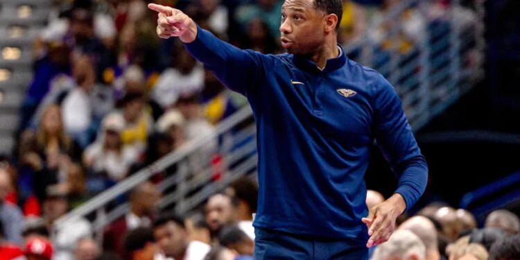 New Orleans Pelicans Head Coach Willie Green reacts to a play.