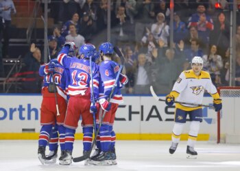 Rangers finally snap home winless streak to start season with win over Predators