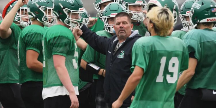 Seaford football has 'unfinished business' in Long Island title game
