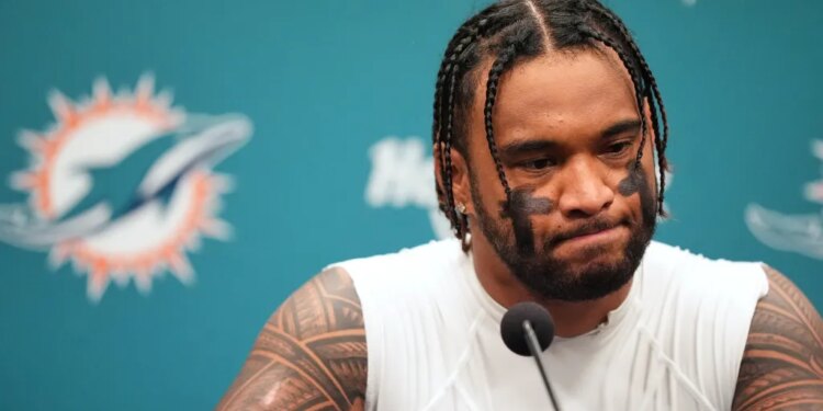 Tua Tagovailoa following a Dolphins loss on Oct. 30, 2025.