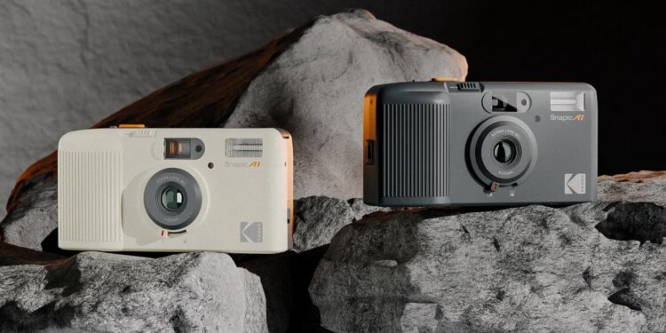 The Kodak Snapic A1 is a $99 film camera that makes double exposures easy