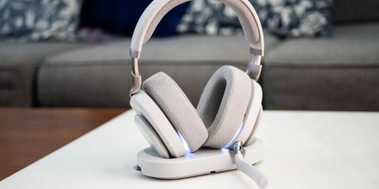 The best gaming headset I tried this year is $30 off for Black Friday