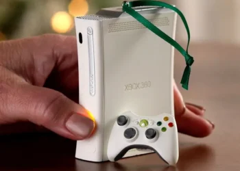 The best gaming, movie, and tech ornaments you can get in 2025