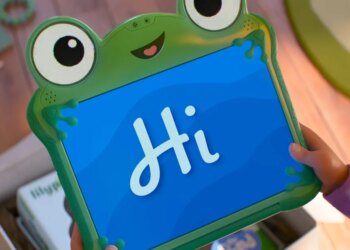 The first Toy Story 5 teaser threatens the toys with a tablet