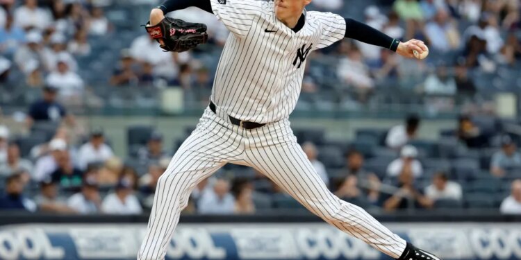 The Yankees are re-signing pitcher Ryan Yarbrough.