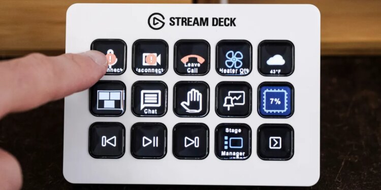 Your Stream Deck’s ‘device not supported’ error should fix itself if you log in