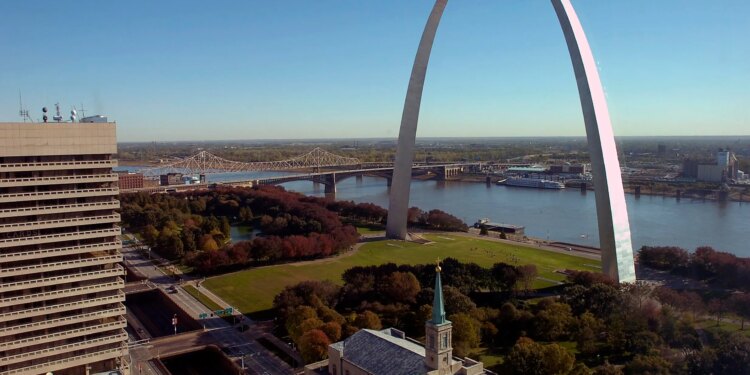 BetMGM Missouri bonus code NYPDM1500: Get a 20% first deposit match up to $1,500 for Missouri State vs. Arkansas State