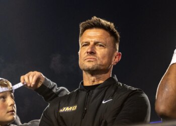 DraftKings promo: Bet $5 and get $200 in bonus bets for the College Football Playoff