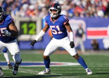 New York Giants linebacker Abdul Carter (51) defends near the line of scrimmage.